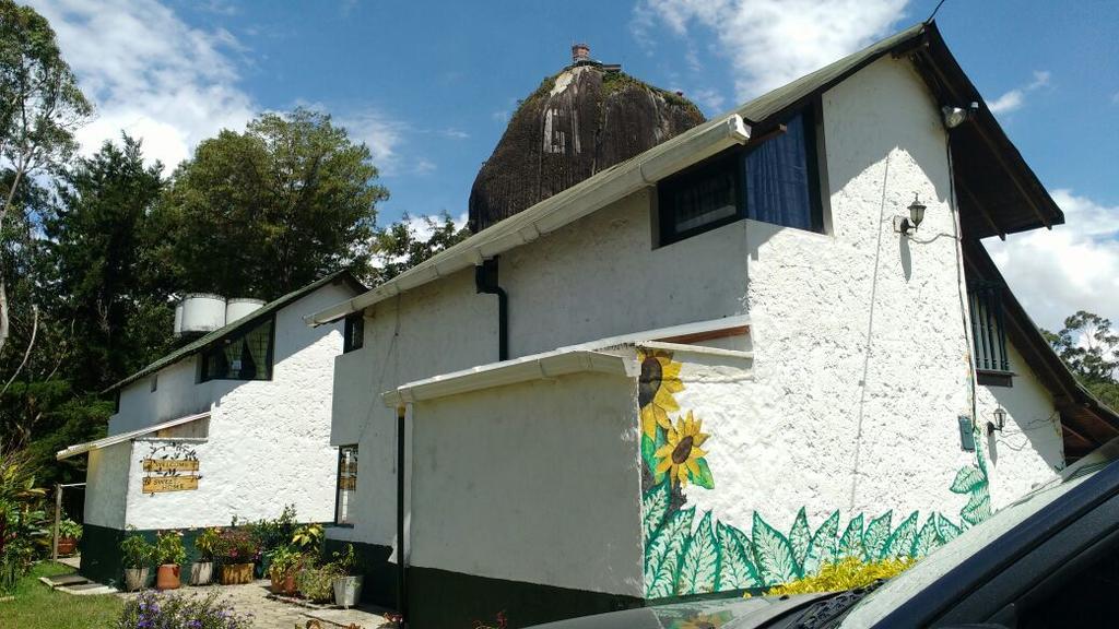 Villa Las Cabanas Castillos Del Lago Guatapé Exterior foto