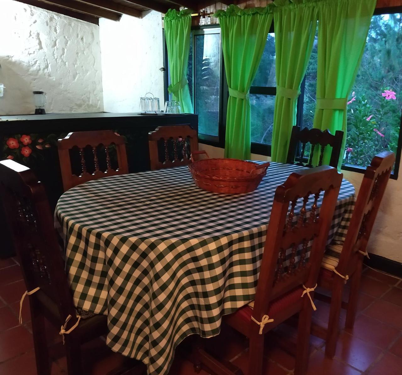 Villa Las Cabanas Castillos Del Lago Guatapé Exterior foto